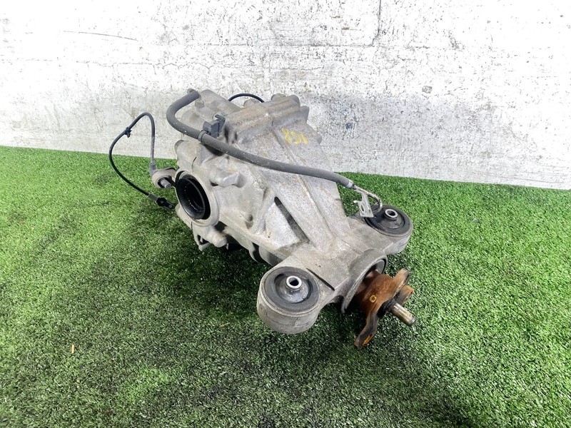 15-23 INFINITI Q50 Q60 ENGINE REAR LOWER DIFFERENTIAL AXLE CARRIER ASSEMBLY OEM