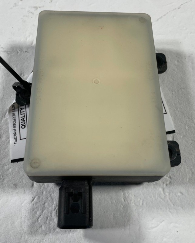 2021 KIA K5 REAR LEFT DRIVER BLIND SPOT RADAR SENSOR L3991-51100 # 111747