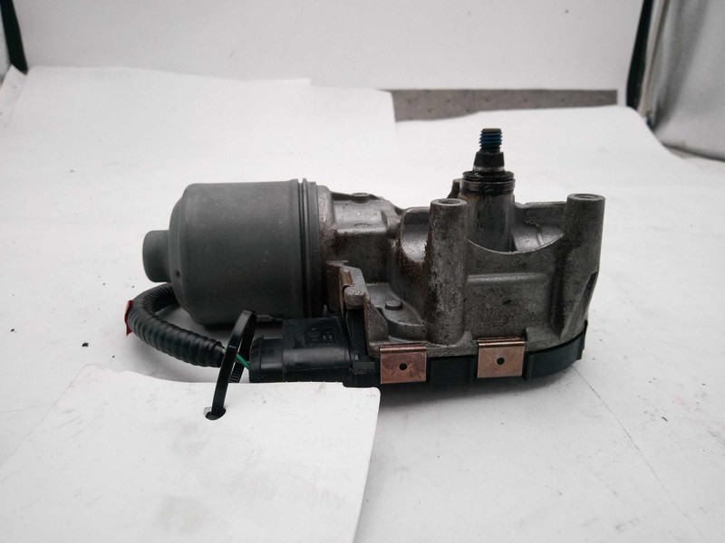 Used Windshield Wiper Motor fits: 2018 Cadillac CtsGrade B