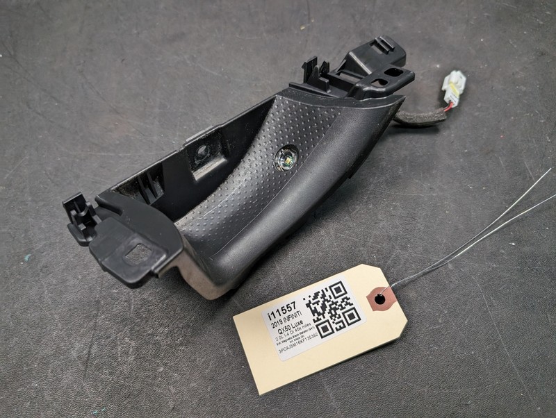 Front Right Door Pull Handle Cover 2019 Infiniti QX50 80950-5NA00 2020 - 2024
