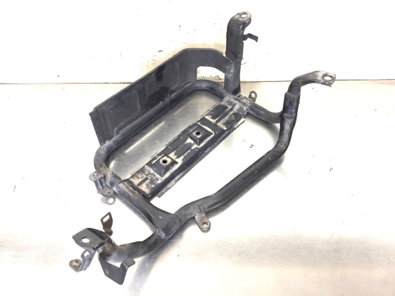 07-11 Honda CR-V Bracket Charcoal Canister Vapor Emission Tank Stay Holder OEM