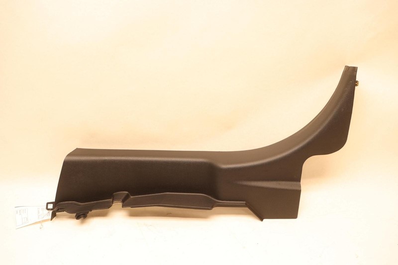 2014-2018 CHEVY SILVERADO 1500 EXTENDED CAB REAR LEFT LOWER C PILLAR COVER OEM
