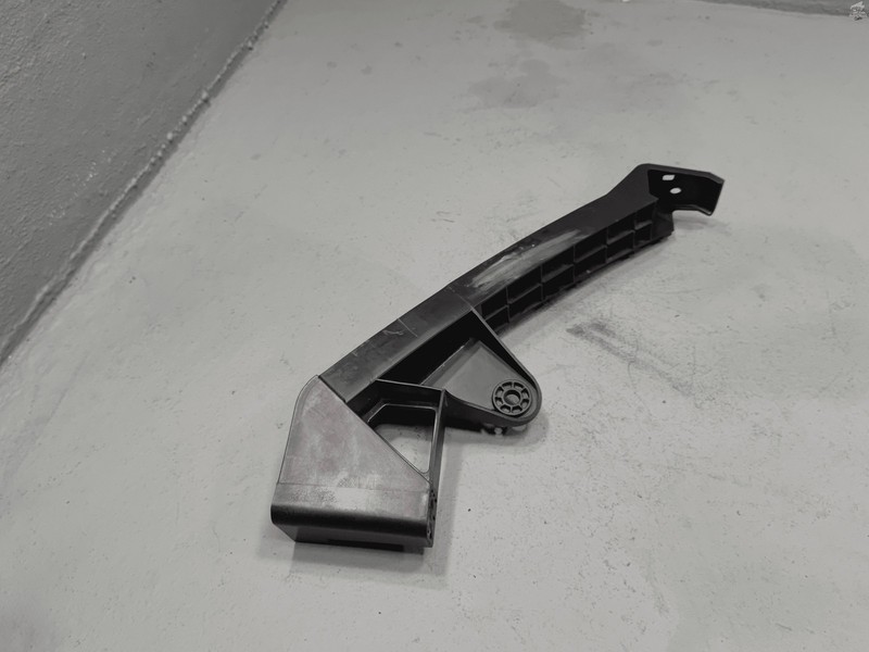 HONDA CR-V 2017-2022 FRONT BUMPER LEFT DRIVER SIDE UPPER SUPPORT BRACKET OEM
