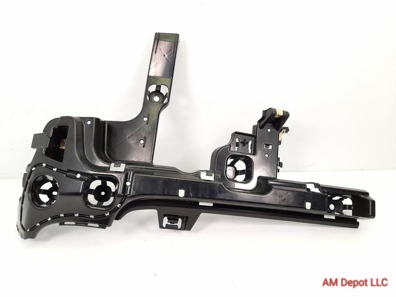 2015 Mini Cooper S F56 F57 JCW Rear Bumper Cover Right Passenger Guide Bracket