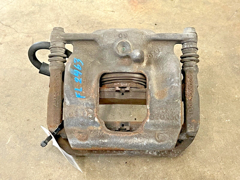 ⭐2014-2019 MERCEDES BENZ CLA250 FWD FRONT LEFT DRIVER BRAKE CALIPER OEM LOT2463
