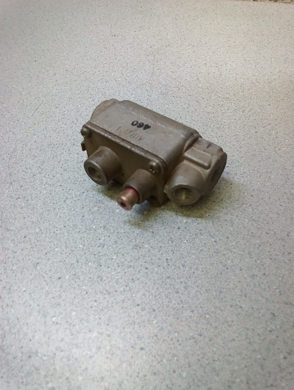 Baso Gas Pilot Valve A817F-1, 3/8"