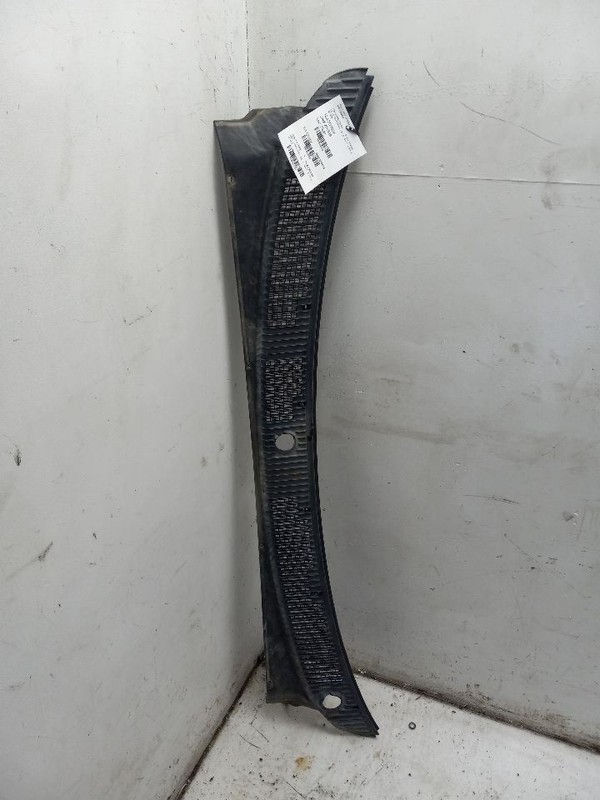 2002 TOYOTA 4 RUNNER SR5 COWL VENT PANEL