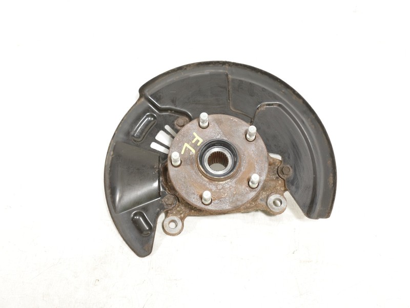 2015-2019 Subaru Outback AWD 3.6L Front LEFT Driver Side Spindle Hub OEM
