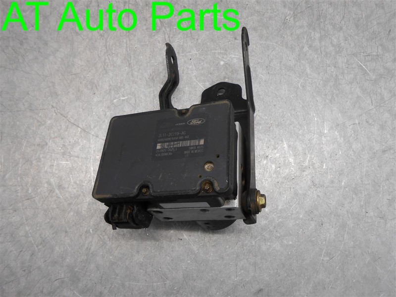 03 04 FORD EXPEDITION NAVIGATOR 4.6L ABS PUMP MODULATOR OEM 2L1T-2C219-AG