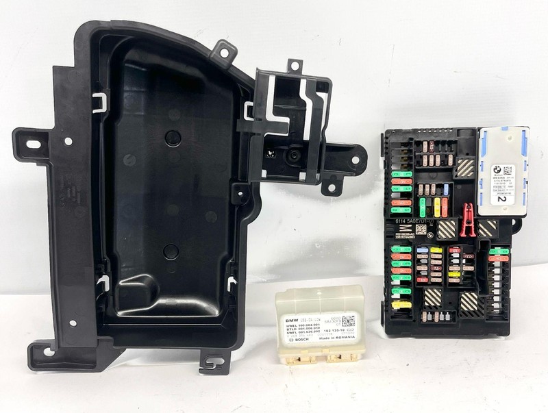 2019-2021 BMW 330I Rear Trunk Cabin Fuse Panel With Mount And Module OEM
