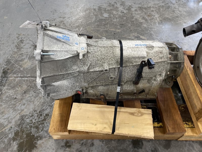 12 CHEVROLET SILVERADO 1500 Transmission 5.3L 4x4 92k miles OEM 6 Month Wnty!