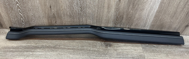 2024-2025 VOLKSWAGEN ATLAS DASH RIGHT LOWER TRIM MOLDING COVER PANEL OEM