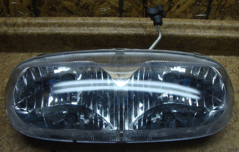 05 SKI-D00 Expedition GSX 550F Snowmobile Bombardier Headlight Head Light GSX550