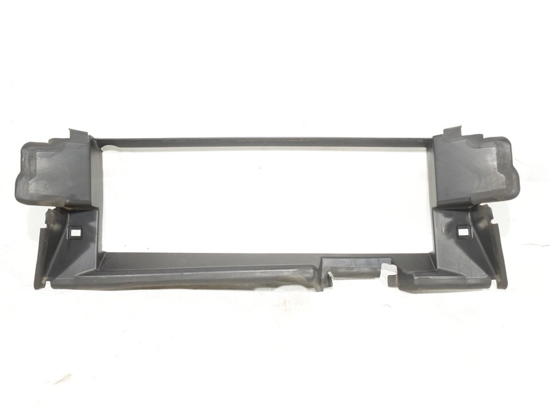 15-19 LR Discovery Sport L550 Engine Motor Cooling Radiator Upper Deflector OEM