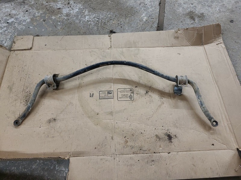 MERCEDES BENZ 220 D/8W115W110 W114FRONT SWAY BAR