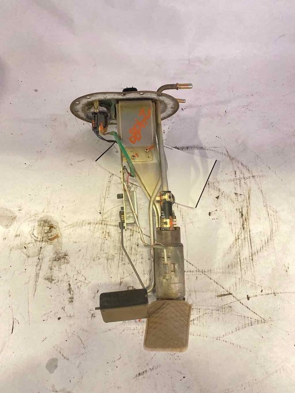 Fuel Pump TOYOTA TUNDRA 03 04