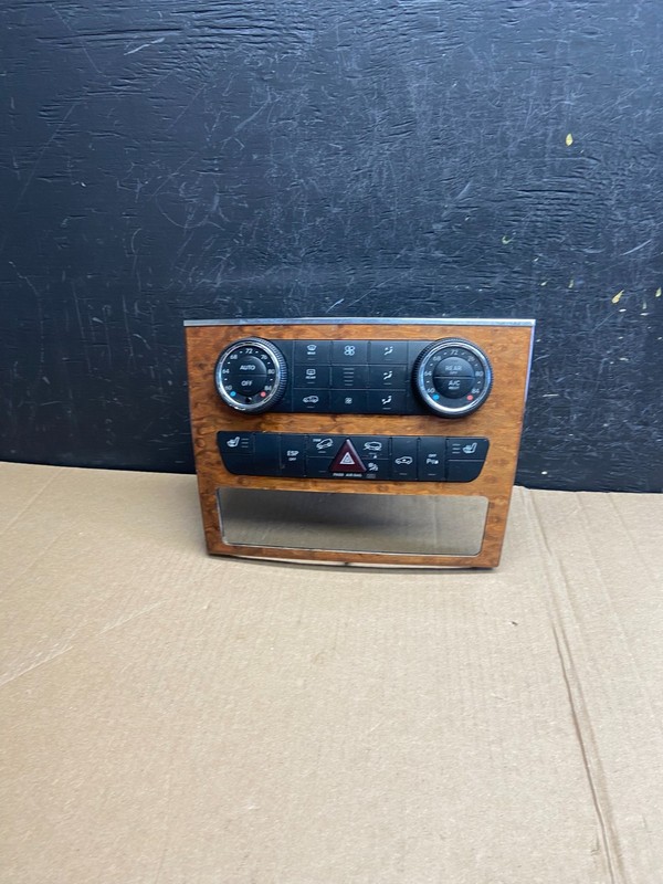 2007-2012 Mercedes X164 GL350 GL450 Climate Control Bezel Wood Switch AE4371 DG