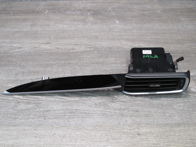 2017-2020 MASERATI LEVANTE M161 DASH FRONT RIGHT TRIM BEZEL AIR VENT 6700492820