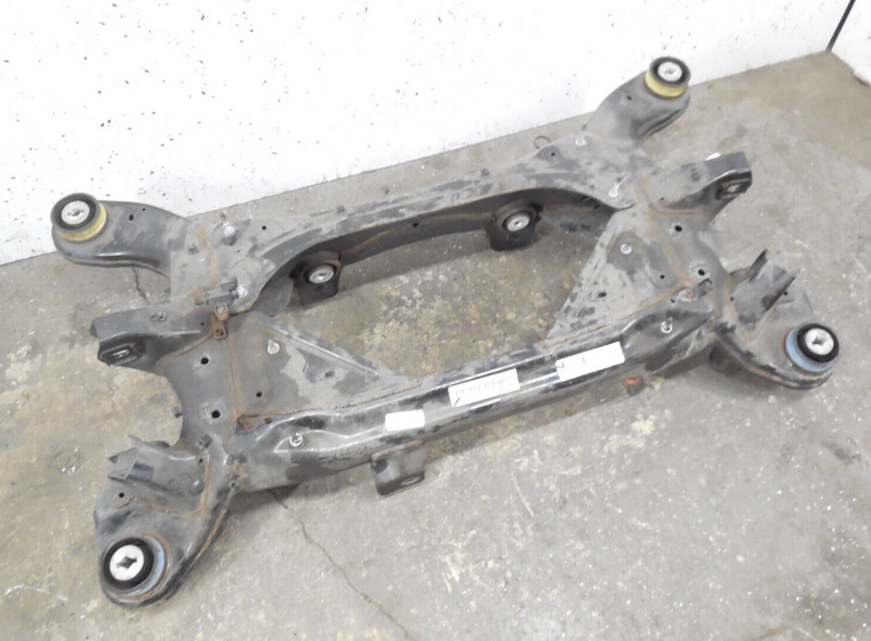 2017-2020 Maserati Levante 3.0L Rear Sub Frame Cradle Cross Member OEM AWD