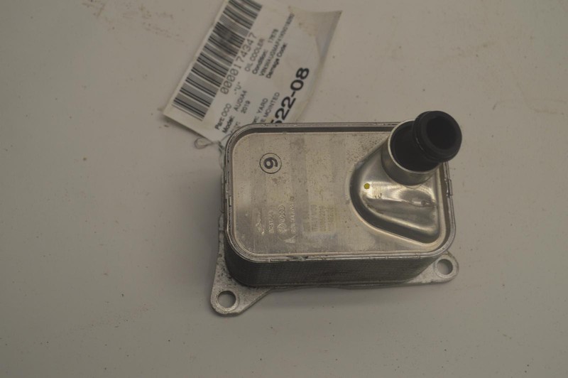 2017-2020 AUDI A4 A5 A6 QUATTRO 2.0L ENGINE OIL COOLER HEAT EXCHANGER OEM