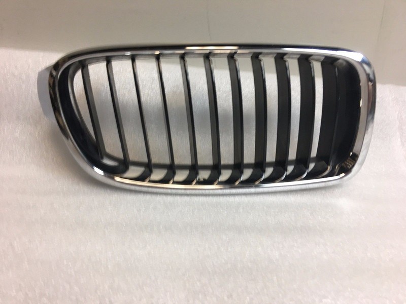 2013 2014 2015 BMW 3 SERIES F30 RIGHT SIDE GRILL GRILLE OEM