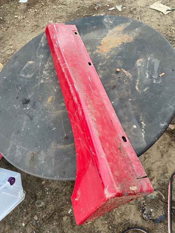 03 04 05 DODGE NEON SRT4 Rh Rear RED Sideskirt Side Skirt