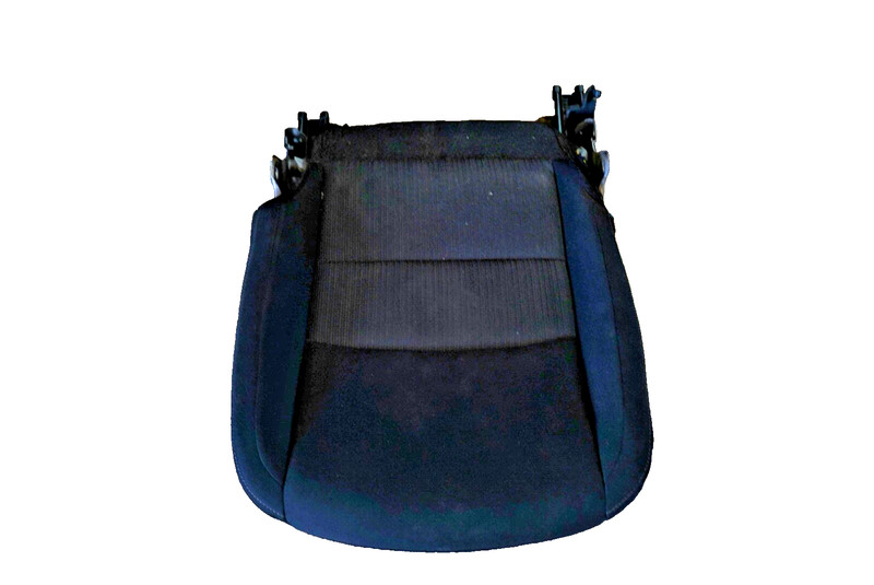 2022 - 2023 NISSAN SENTRA SR FRONT RIGHT SEAT LOWER CUSHION COVER OEM BLACK_Z