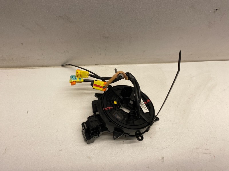 2014-2018 JEEP CHEROKEE STEERING CLOCK SPRING ASSEMBLY OEM