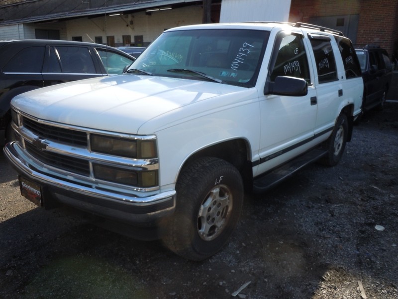 1998-2000 Chevrolet Tahoe 4x4 Automatic Transmission 4l60E OEM 204K