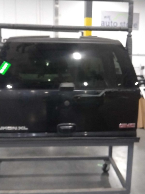 Used Deck Lid fits: 2006 Gmc Yukon xl 1500 liftglass aluminum w/wide applique on