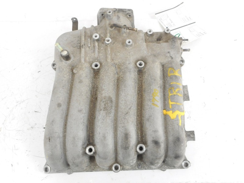 01 02 03 Infiniti QX4 Upper Intake Manifold OEM