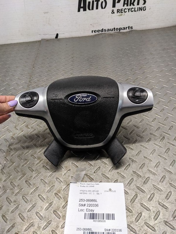 Driver Air Bag Driver Wheel With Sync Bluetooth Models Fits 14 FOCUS 1065035