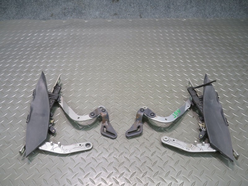 1999-2004 PORSCHE 911 996 CONVERTIBLE TOP ROOF LEFT & RIGHT HINGE SETOF 2