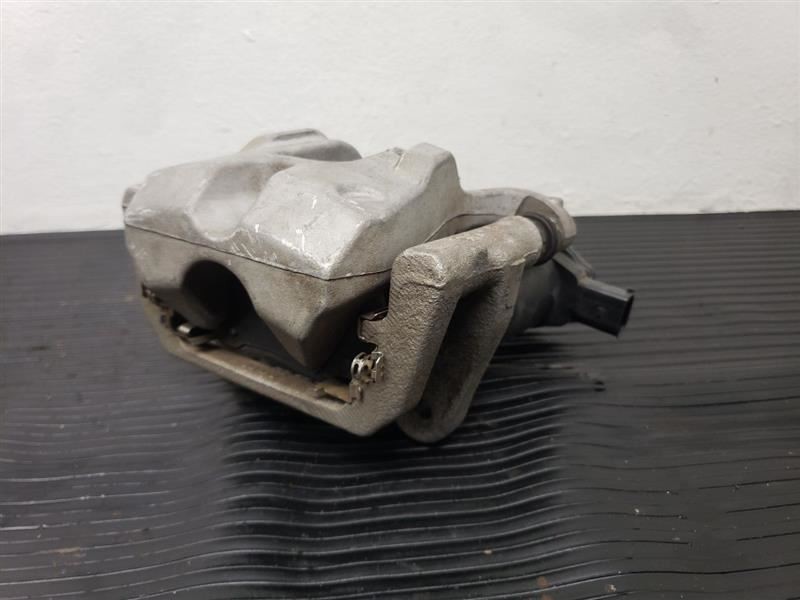 14-20 Jeep Cherokee Rear Right Passenger Brake Caliper OEM 68225304AA