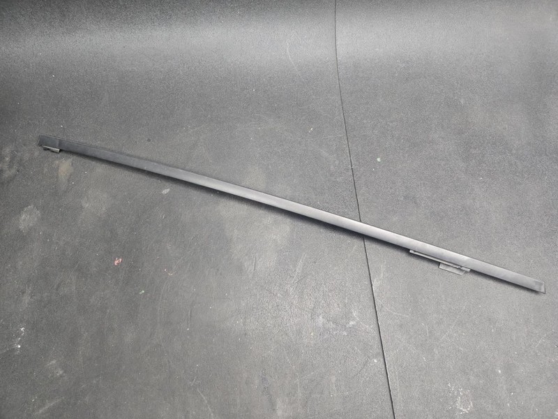 Rear Left Door Window Upper Molding 2021 Toyota C-HR 75764-F4010 2018 - 2022 X