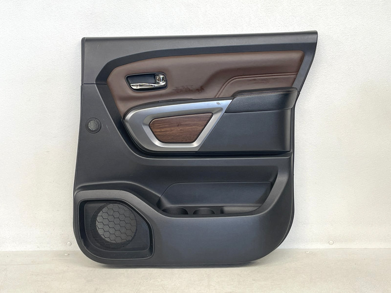 ⭐2016-2018 NISSAN TITAN XD REAR RIGHT PASS SIDE INTERIOR DOOR PANEL OEM LOT2629