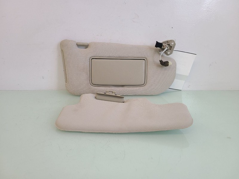 Passenger Sun Visor Illuminated Fits 06-10 INFINITI M35 566195