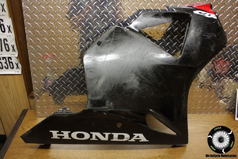 2002 HONDA CBR 900 RR 954 RIGHT SIDE BODY FAIRING PLASTIC COVER CBR900 02