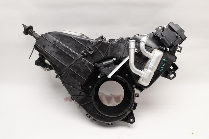 2007-2015 AUDI Q7 3.0L REAR A/C HVAC HEATER BLOWER HOUSING BOX OEM