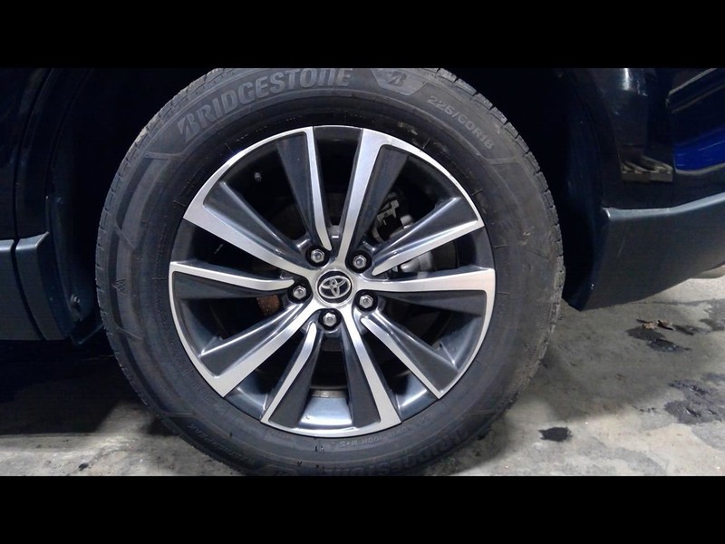 Rim Wheel 18x7 10 Spoke Fits 21-23 VENZA 1538608