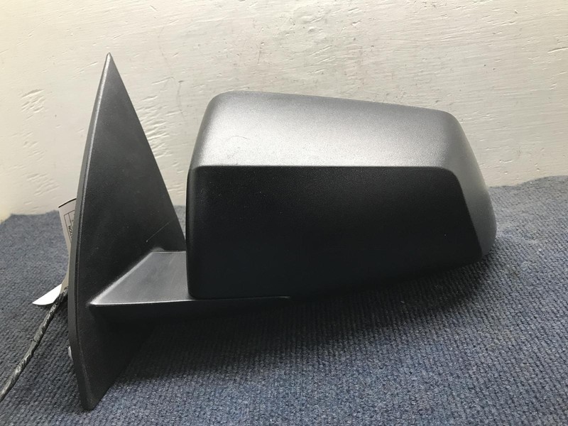 09-'17 CHEVROLET TRAVERSE Left Door Mirror Power OEM Grade B