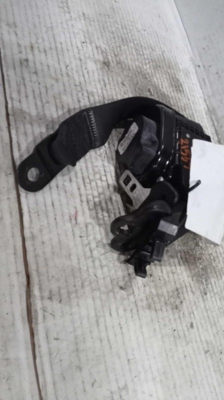 2016 Dodge Journey OEM White Seat Belt Retractor, 67K Miles, 1TB01DX9AG