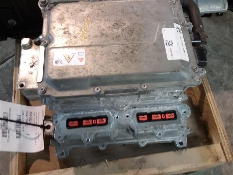Conv/Invert/Charger Inverter 110 Volt Fits 13-18 C-MAX 1316401