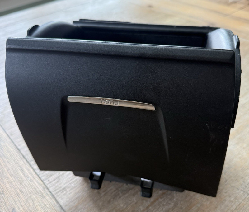 2006 Honda Accord Sedan Middle Center Dash Console Storage Cubby #009961 OEM