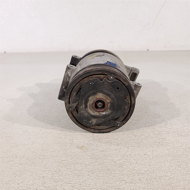 97-04 Corvette C5 Ac Compressor Pump Assembly 5.7 Ls1 Aa7423