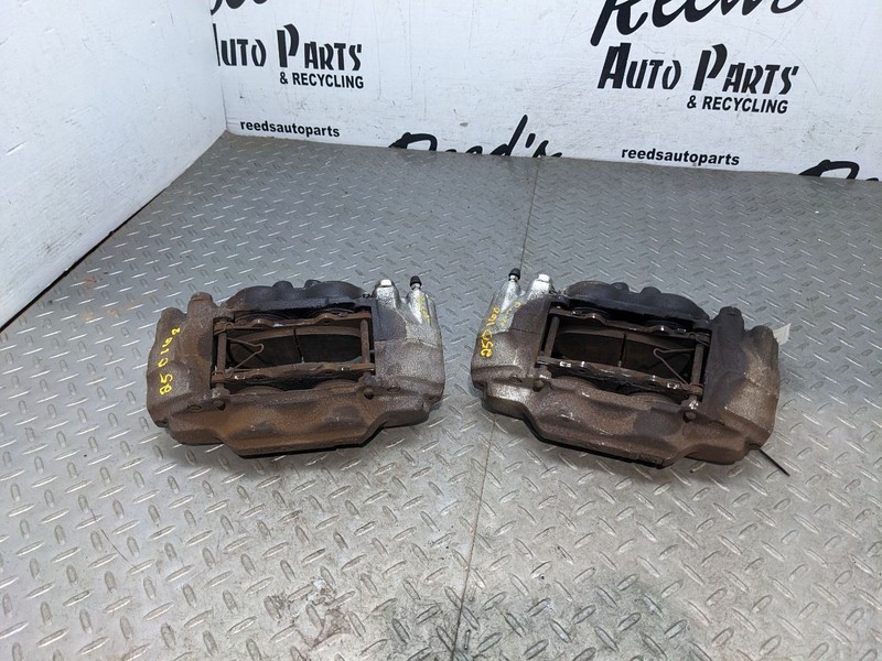 03-09 Toyota 4Runner Front Brake Caliper Set Right & Left 47730-35411 OE 116