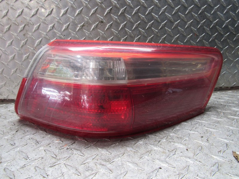 07 08 09 TOYOTA CAMRY RIGHT PASSENGER REAR QUARTER PANEL MOUNTED W/O RED OUTLINE