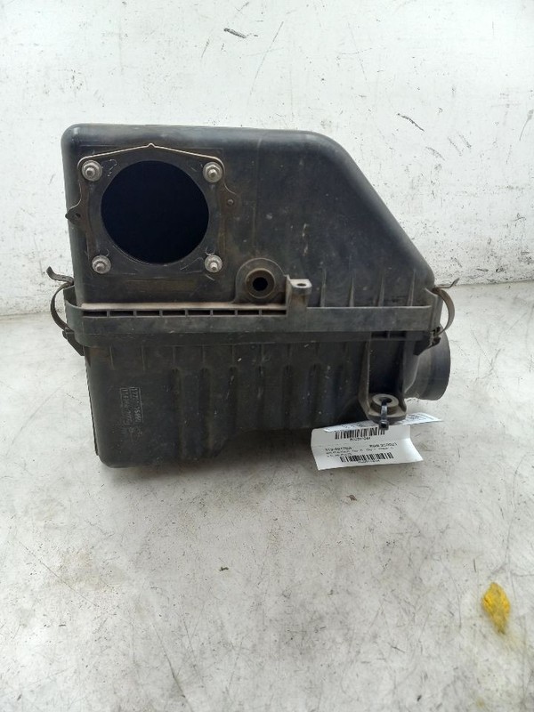 94 95 96 97 TOYOTA T100 2.7L AIR CLEANER 3RZFE