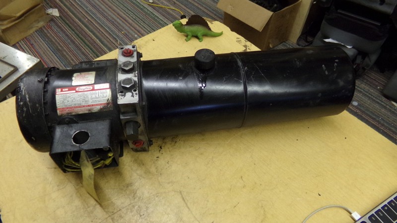 Dayton 2190450 RPM: 1725, Capacitor Start Motor *Free Shipping*