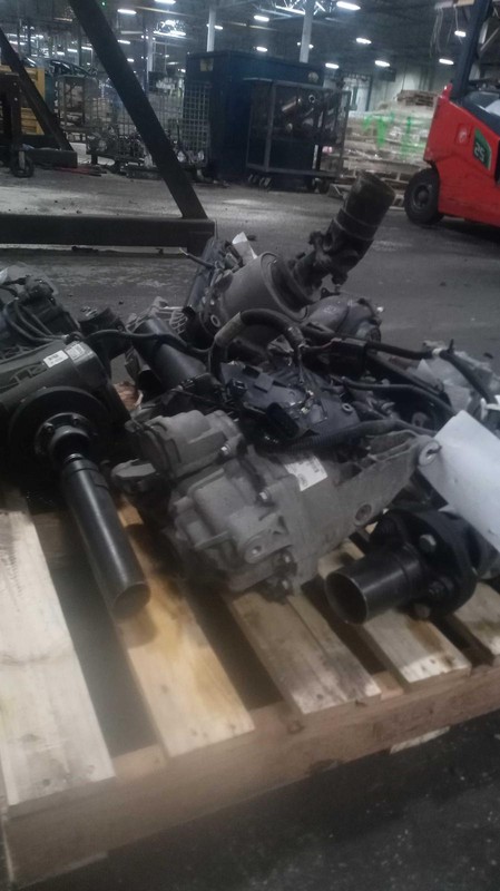 2020 Land Rover Evoque 4WD Differential Carrier Assembly OEM 57K Miles